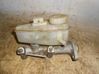 Master brake cylinder 