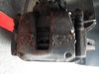Caliper de freno delantero 