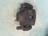 Caliper de freno delantero 