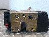 Zamek drzwi tylnych 9137A0