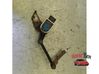 Front height sensor lever 8G9N3C492AA