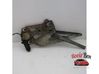 Front window lifting mechanism without motor 4696579