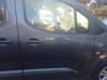 Front door SU001B3309