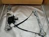 Regulador de puerta delantera con motor 807219613R