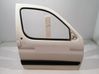 Puerta delantera 9004W3