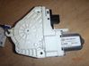 Motor del regulador de la ventanilla de la puerta delantera 8K0959811