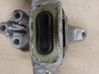 Engine mount bracket V06202