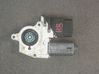 Motor del regulador de la ventanilla de la puerta delantera 