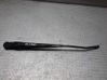 Front wiper blade arm 