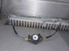 Front window lifting mechanism without motor 