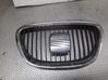 Front bumper upper radiator grill 
