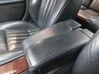 Apoyabrazos del asiento trasero 