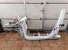 Front sill (body part) 