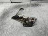 Aizmugurējo durvju fiksācijas motors 
