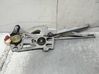Front door manual window regulator 