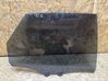 Rear door window glass E000186