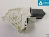 Motor del regulador de la ventanilla de la puerta delantera 8T0959802B