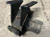 Engine mount bracket 