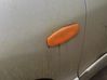 Front fender indicator light 