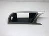 Moldura de la unidad delantera de radio/GPS 8T2857185F