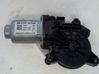 Motor del regulador de la ventanilla de la puerta delantera 82460G5000