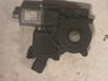Motor del regulador de la ventanilla de la puerta delantera 20951584