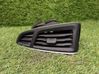 Moldura protectora de la rejilla de ventilación lateral del panel BM51018B09