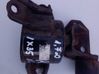 Engine mount bracket 