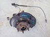 Front wheel hub 