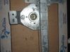 Rear window lifting mechanism without motor 