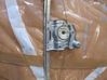 Rear window lifting mechanism without motor 