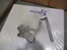 Rear window lifting mechanism without motor 