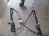 Front window lifting mechanism without motor 
