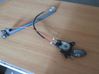 Front window lifting mechanism without motor 