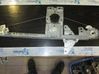 Rear window lifting mechanism without motor 
