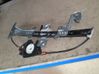 Front window lifting mechanism without motor 