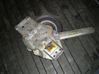 Rear window lifting mechanism without motor 