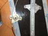 Rear window lifting mechanism without motor 