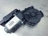 Motor del regulador de la ventanilla de la puerta delantera 824501H000