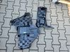 Rear bumper mounting bracket 
