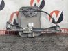 Regulador de puerta delantera con motor 5J1837401