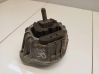 Engine mount bracket 13981112