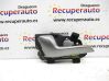 Manecilla interna puerta delantera 826101W010