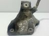 Engine mounting bracket 