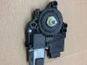 Motor del regulador de la ventanilla de la puerta delantera 82450A2010