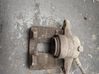 Caliper de freno delantero 77364652
