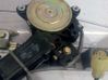 Regulador de puerta delantera con motor 