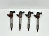 Inyector de combustible 338002A610