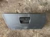 Glove box 
