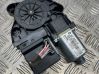 Silnik regulatora szyby drzwi przednich 807302741R